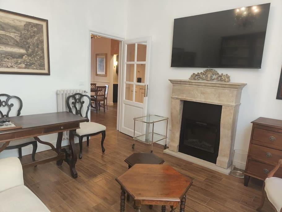 Santa Caterina Palace In Florence-3 Bedroom Apartamento *