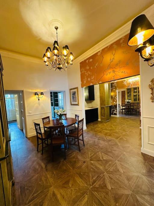 Santa Caterina Palace In Florence-3 Bedroom Apartamento Florencia
